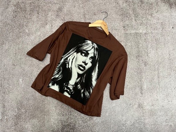 Producto - Remera over Tini