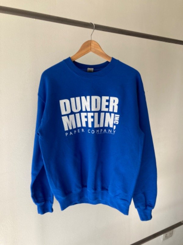 Buzo The Office Dunder Mifflin Azul — imagen 3