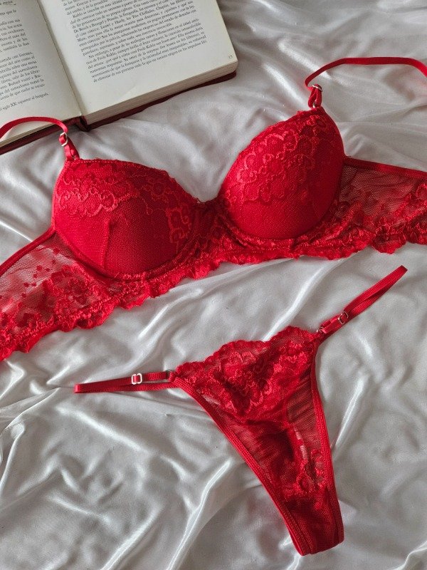 Producto - CONJUNTO ARMADO DE ENCAJE CON ARO ROJO (A08 B)