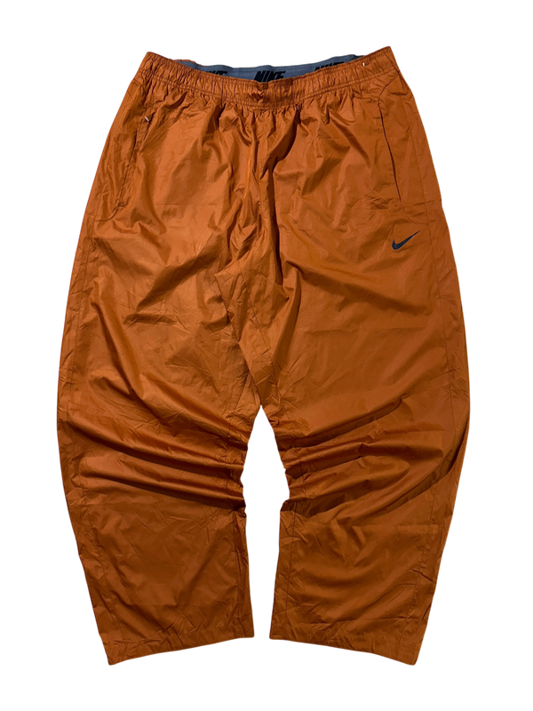 Producto - PANTALON ROMPEVIENTOS NIKE STORMFIT BAGGY T:XXL