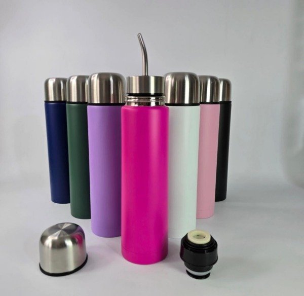 Producto - 2 EN 1 MATE AUTOCEBANTE Y TERMO DE 750ML.