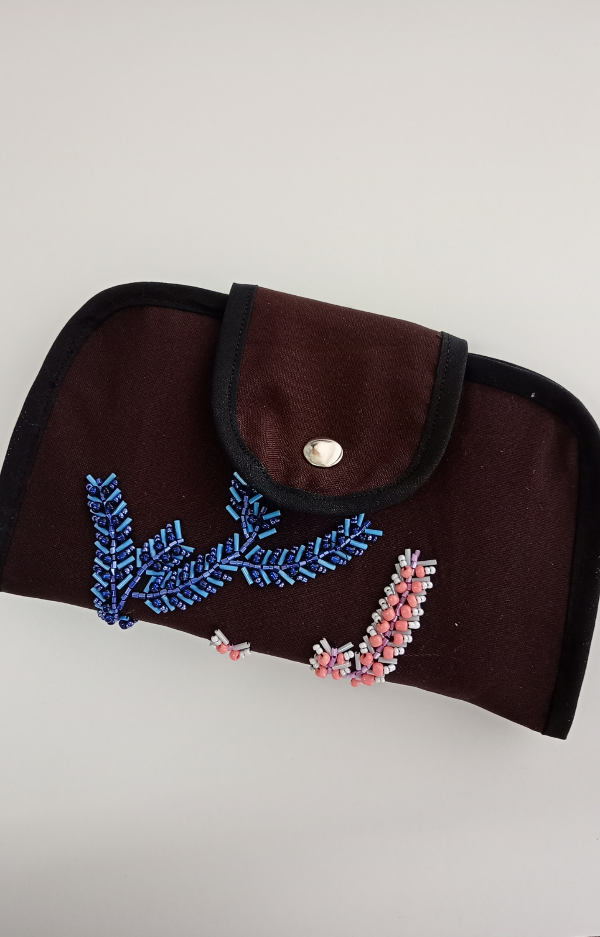 Producto - Billetera Danubio con bordado - 0