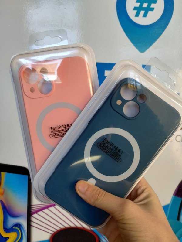 Producto - Silicon Magnetic Case