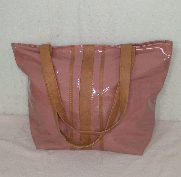 Producto - BOLSO EN CHAROL ROSA