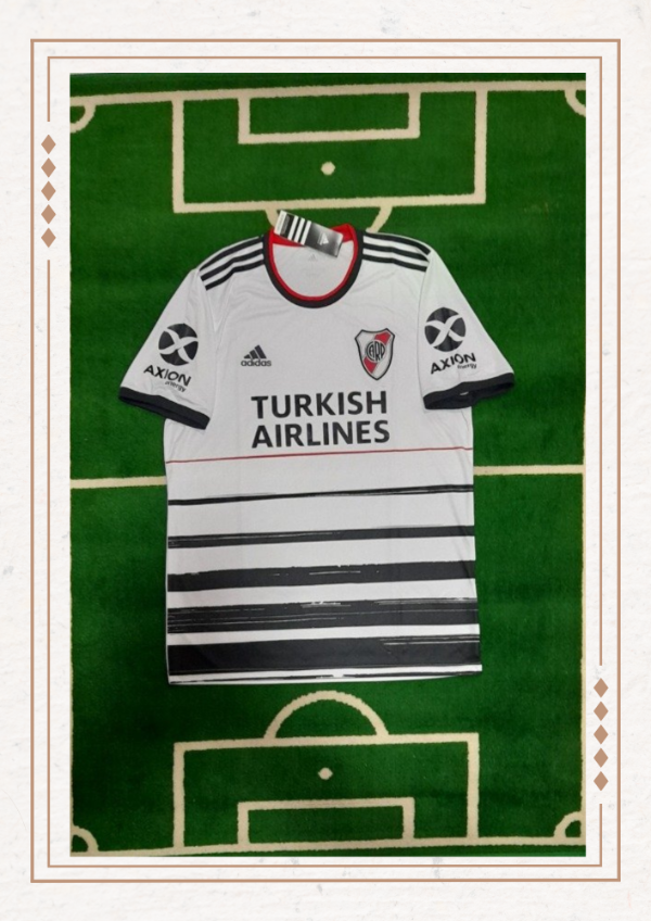Producto - Camiseta suplente River Plate Madrid