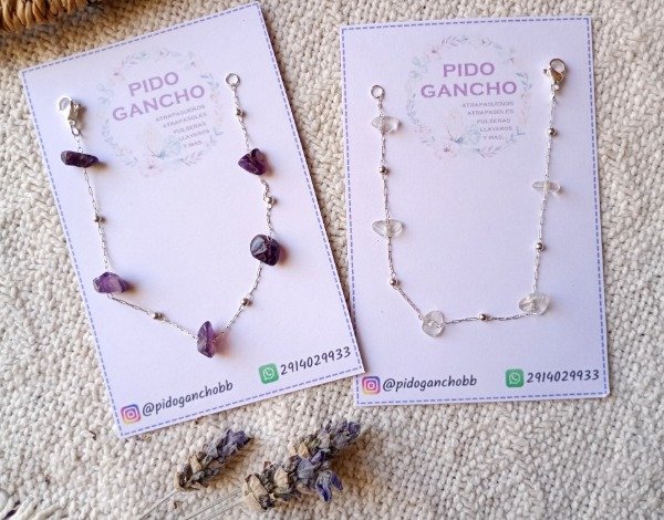 Producto - Pulsera de acero con amatista o cuarzo cristal.
