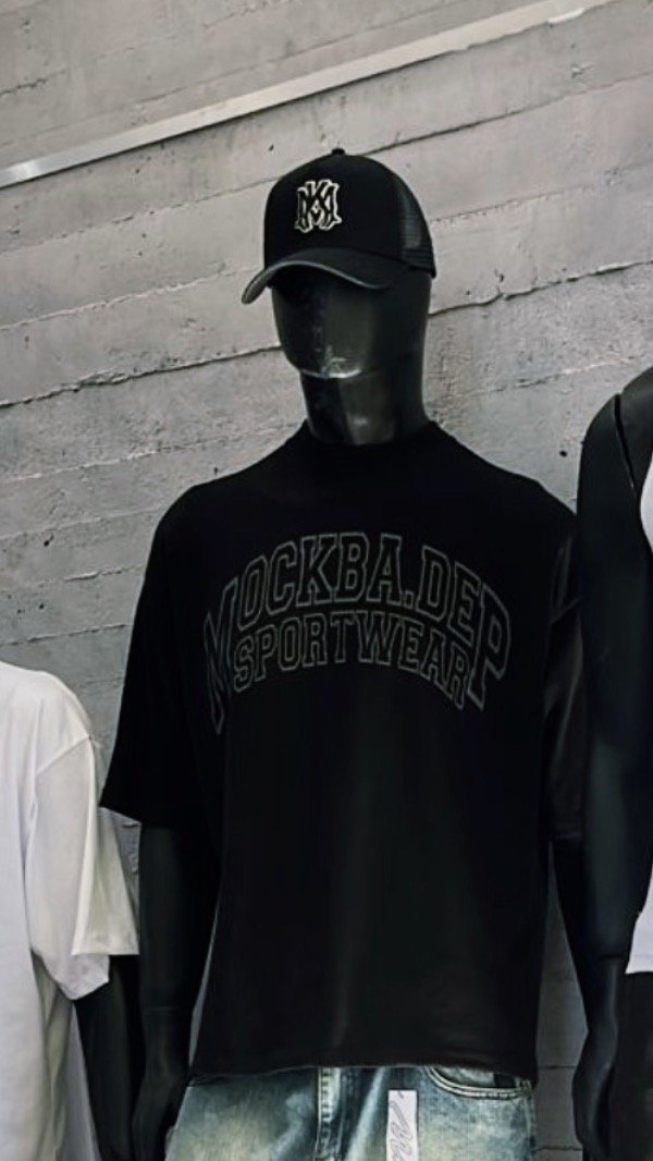 Producto - Remera over semi boxi algodón premium mk