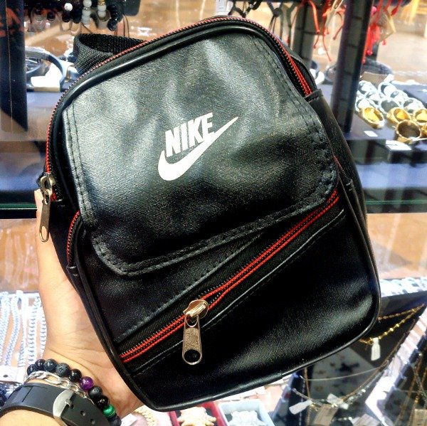 Producto - Bolso nike red