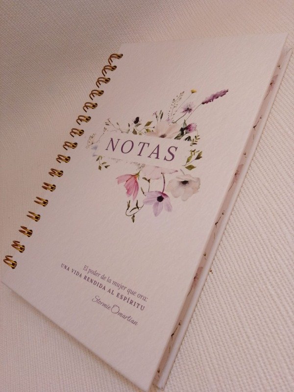 Producto - LIBRETA: UNA VIDA RENDIDA AL ESPIRITU