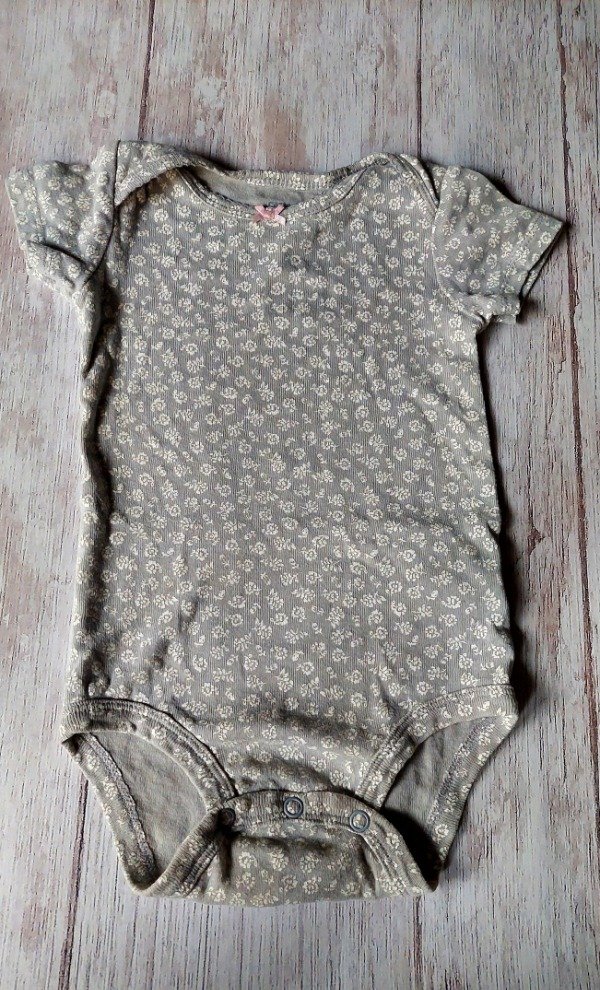 Producto - BODIE GRIS CARTERS 12 MESES