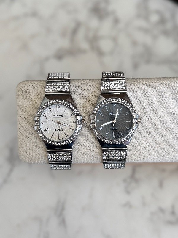 Producto - RELOJ VINTAGE MOD 14 PLATEADA