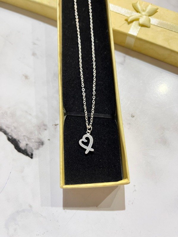 Producto - Cadena Corazon calado