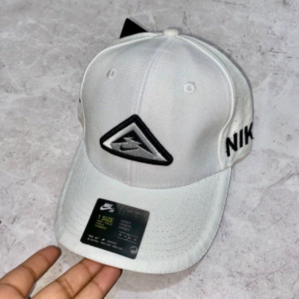 Trail bordado I Curvas Nike — imagen 2