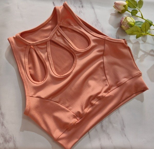 Producto - Top con detalles- talle 3