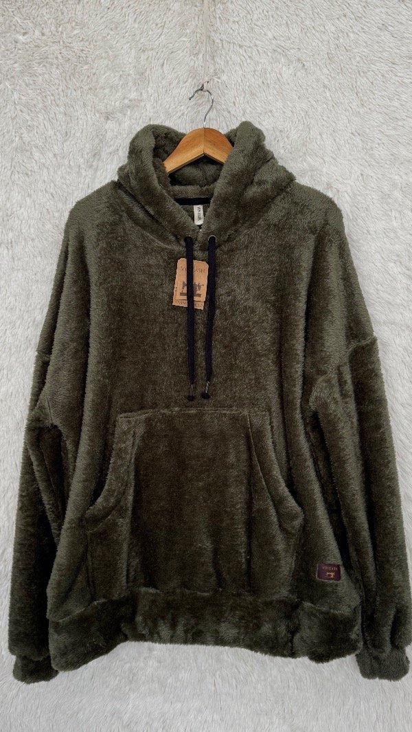 Producto - Buzo Oversize Verde Militar Teddy Bifaz - 1