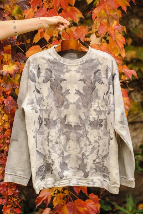 Producto - Hoodie Nenúfares