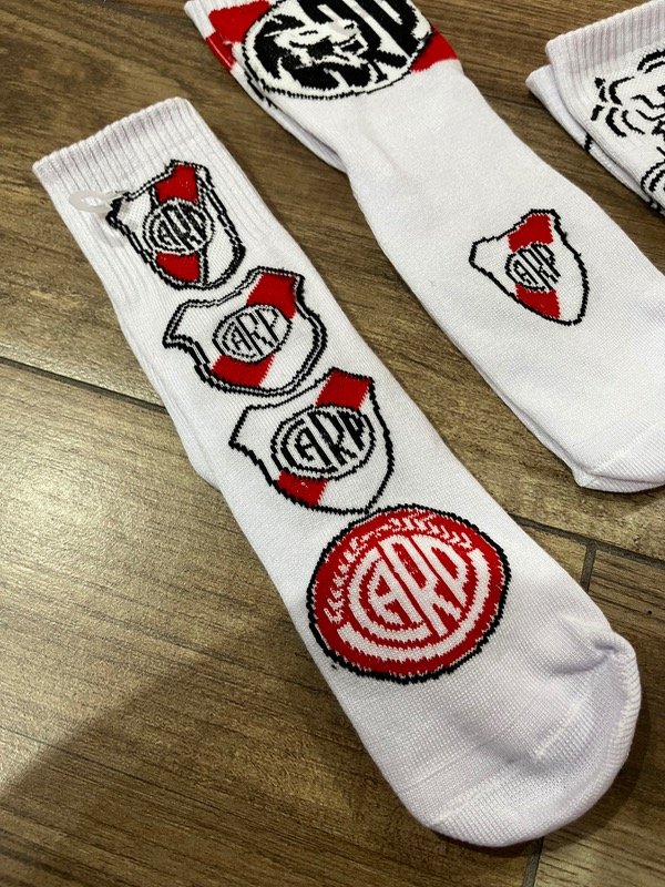 Producto - Medias River Plate Escudos