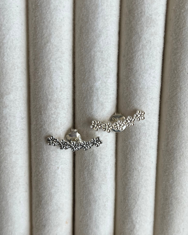 Producto - Aros trepadores flores de plata 925