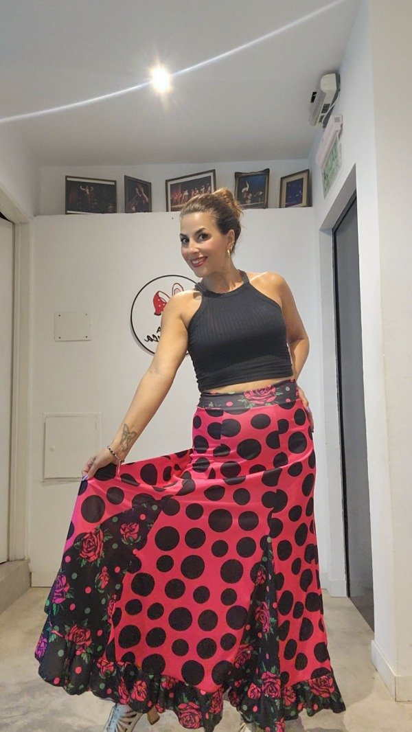 Producto - FALDA LUPI MIX FUCSIA LUNAR NEGRO COMBINADA CON FLORES ts/m