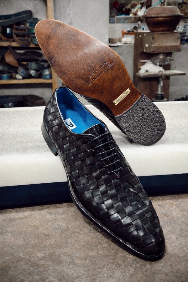 Producto - Genaro Negro - TRENZADO A MANO- PRE-VENTA