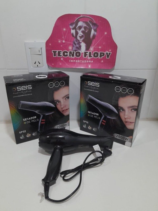 Producto - Secador de pelo SEIS 2000W
