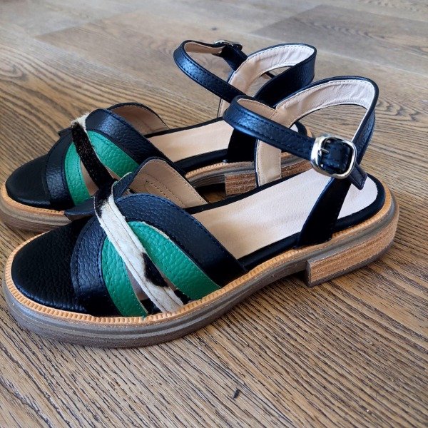 Producto - MATILDE NEGRO