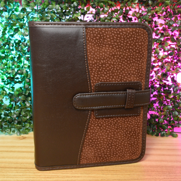 Producto - AGENDA CARPINCHO N8 PRESILLA