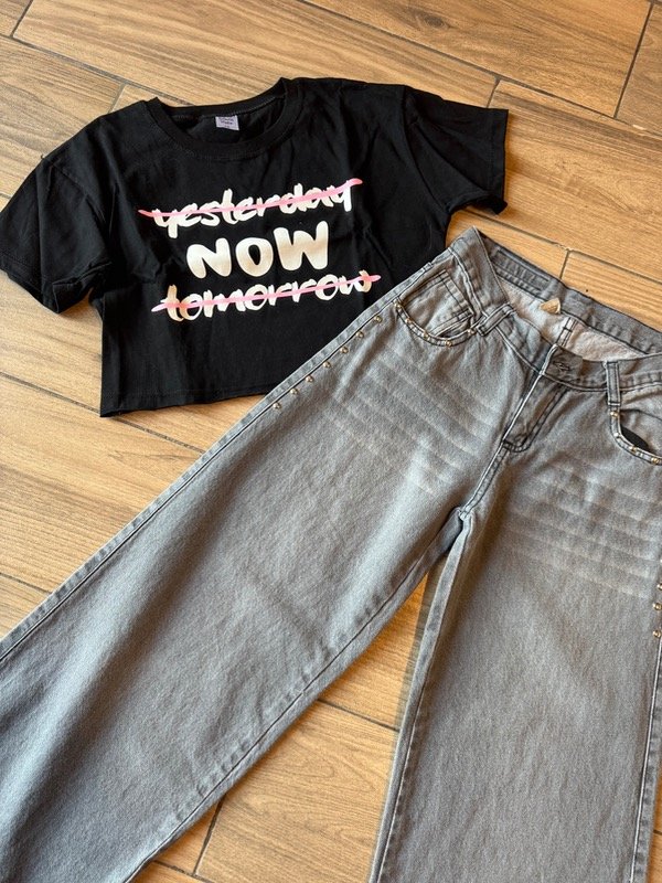 Producto - Remera yesterday negra