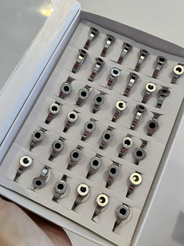 Producto - 5 anillos buIgari de acero