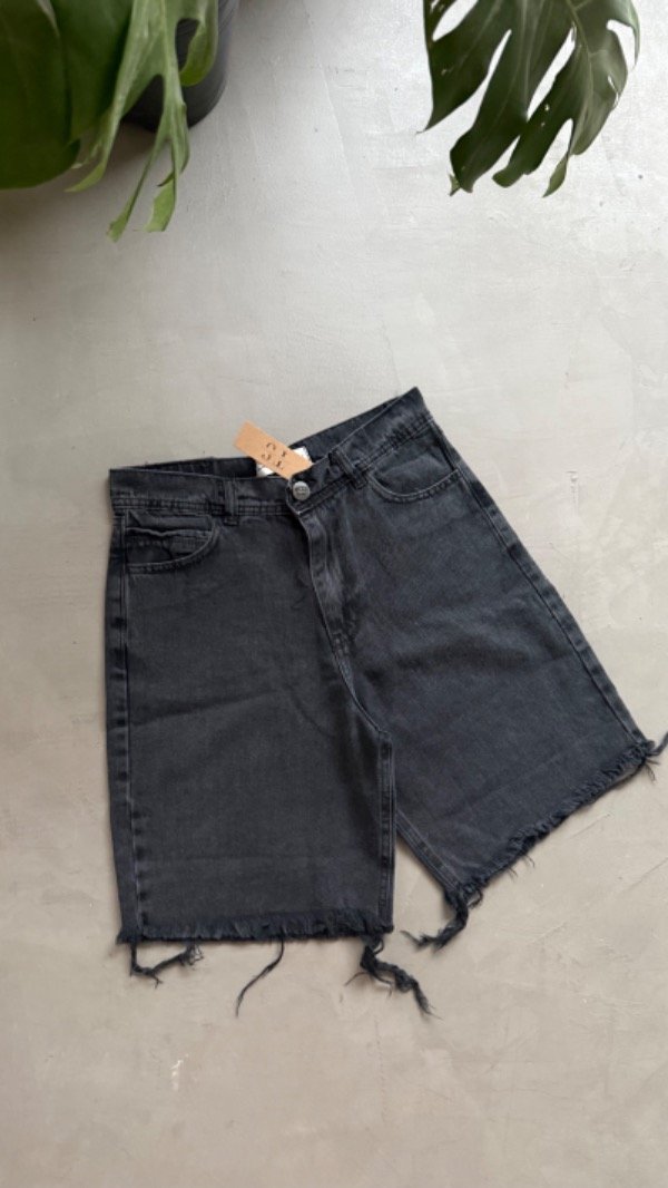 Producto - BERMUDA TEODOLINA