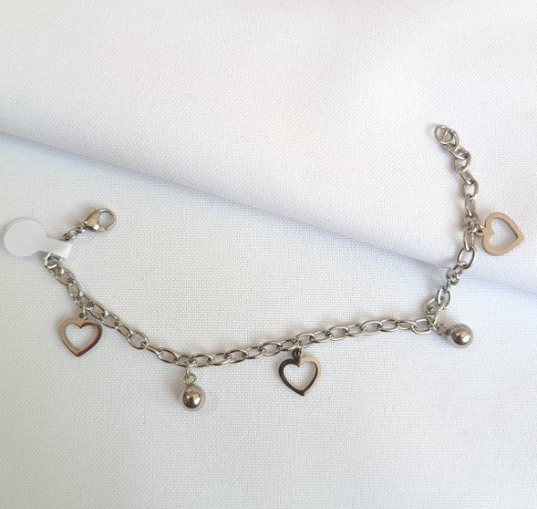 Producto - Pulsera corazones