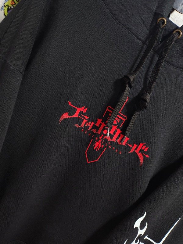 Producto - BUZO BLACK CLOVER - 5
