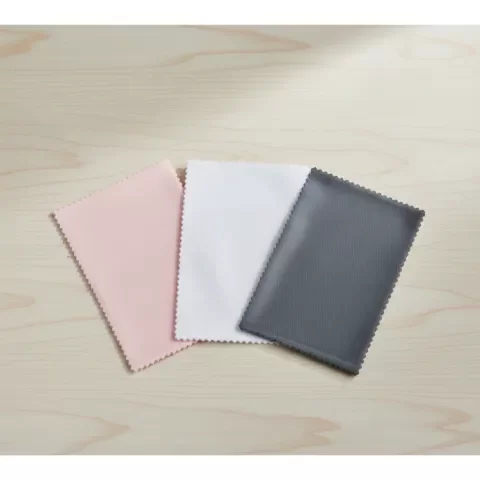 Producto - PAÑO DE LIMPIEZA 8X8CM