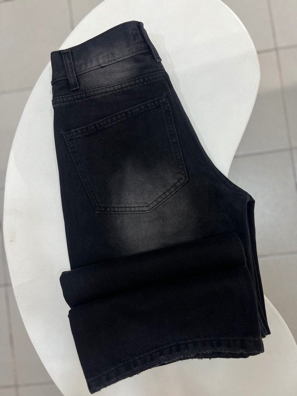 Wide leg negro localizado — imagen 2