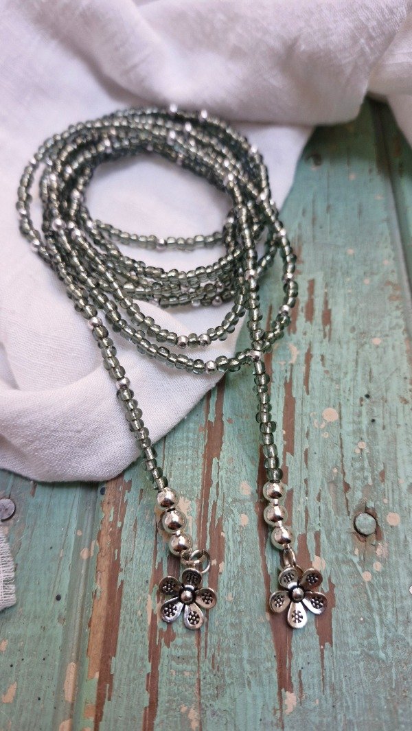 Producto - Collar Corbatero Gilmore Verdoso