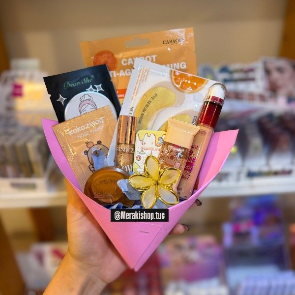 Producto - Ramo de maquillaje