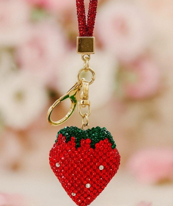 Producto - LLAVERO FRUTILLA