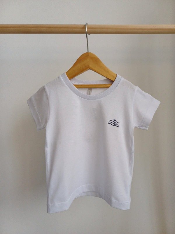 Producto - Remera white