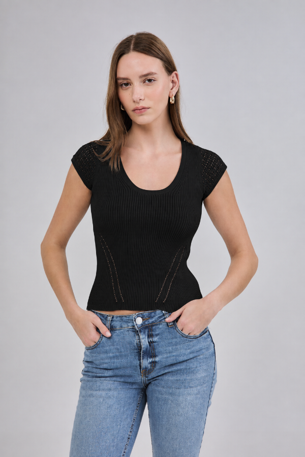 Producto - Remera Gerbera Importada Negro - 0