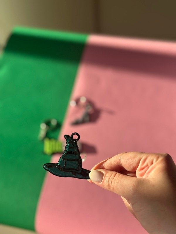 Producto - Llavero sombrero Elphaba edición Wicked inspiración