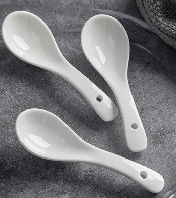 Producto - Cuchara de sopa 13.5x4cm