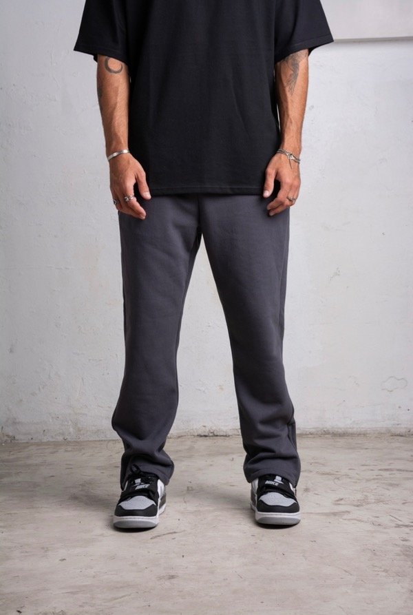 Producto - Jogging recto con cierre