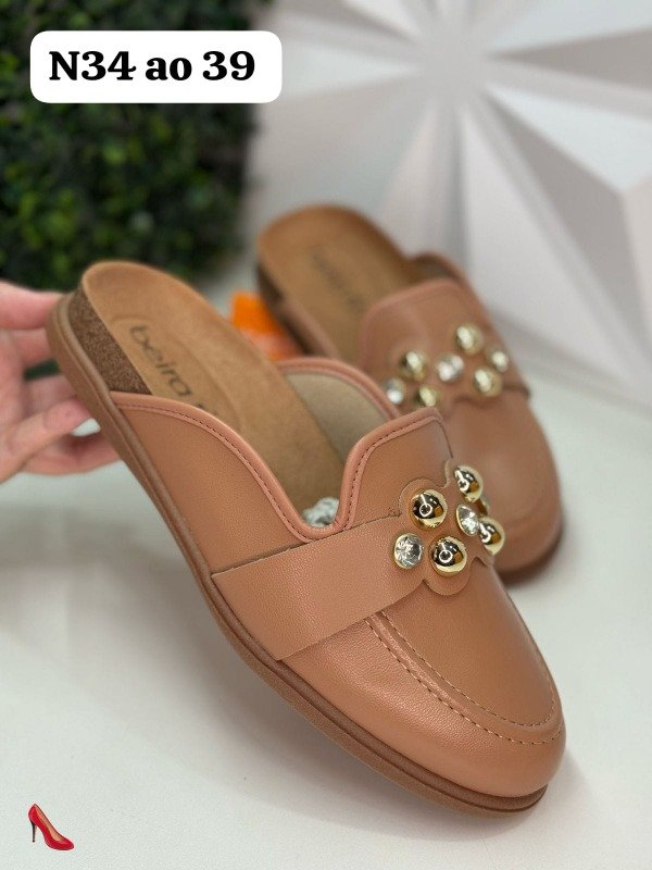 Producto - Mules beira rio con tachas nude