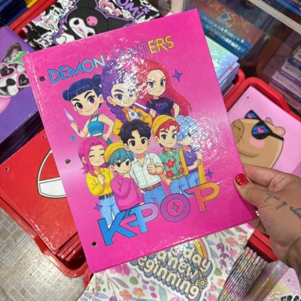 Producto - CARPETA N3 2 TAPAS K-POP-mínimo mayorista 3 x modelo o 6 surtidas