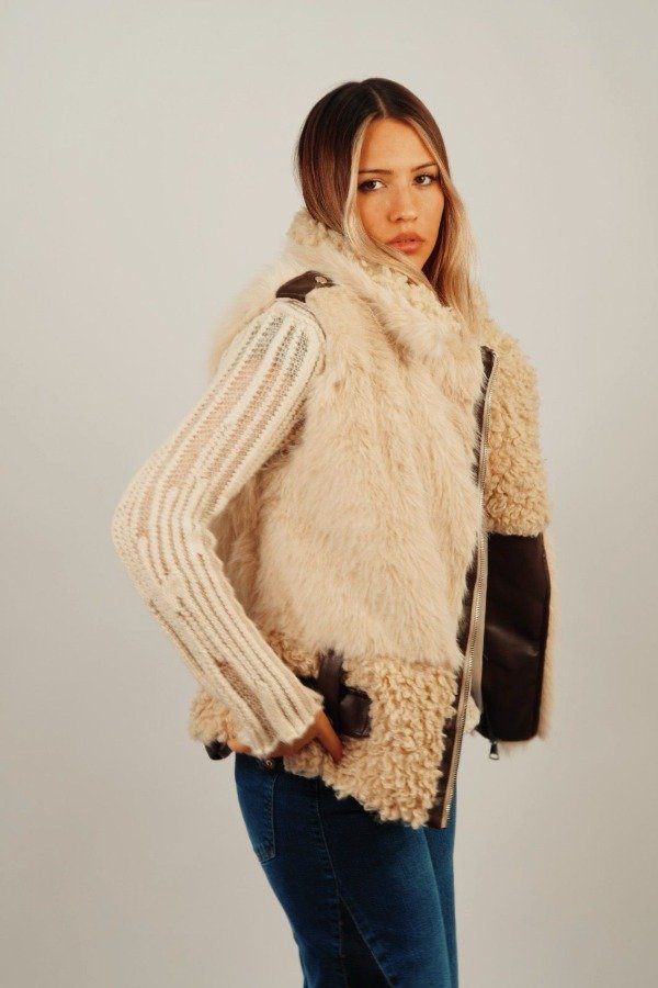 Producto - Chaleco de piel Guada