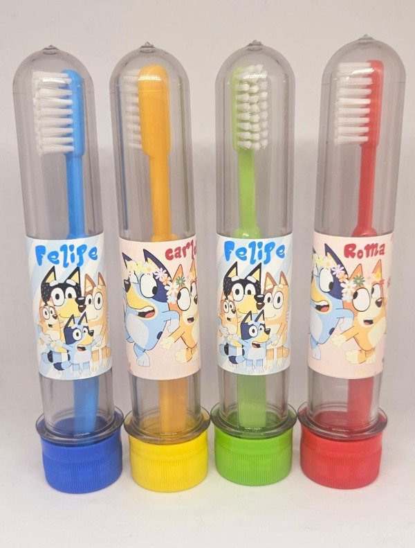 Producto - Cepillo de dientes en tubo - 8