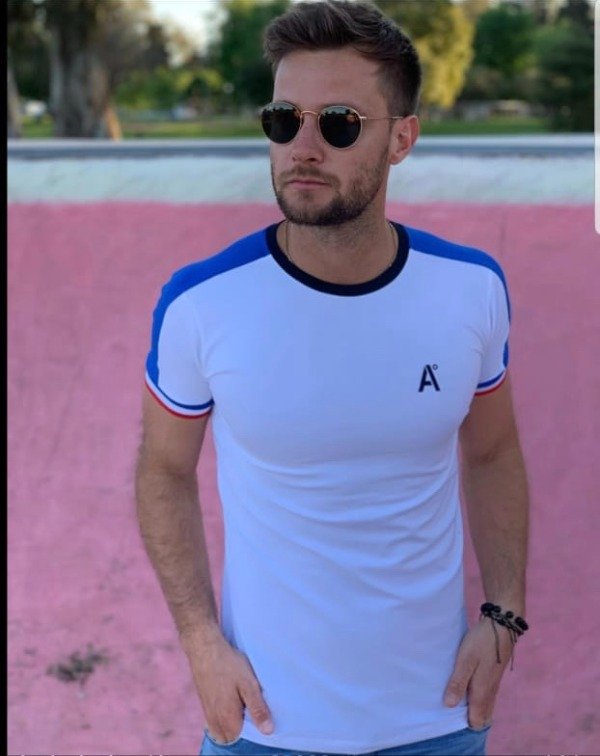 Producto - REMERA PARIS (2 colores)