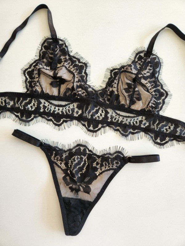 Producto - Conjunto de encaje forrado - 5627