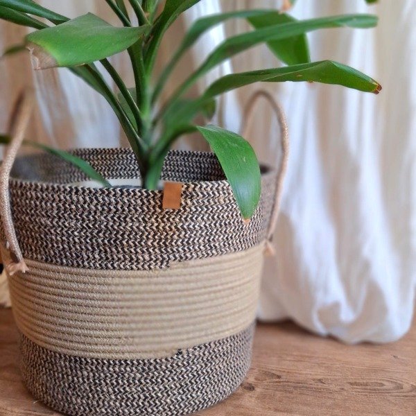 Producto - Cesto lirio con manija