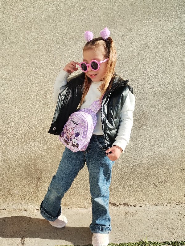 Producto - Linea Crazy!! Morral cruzado Labubu